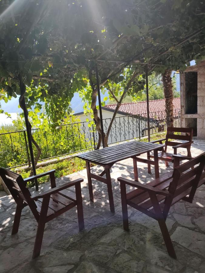 L&D Panorama Apartmani Risan Eksteriør billede